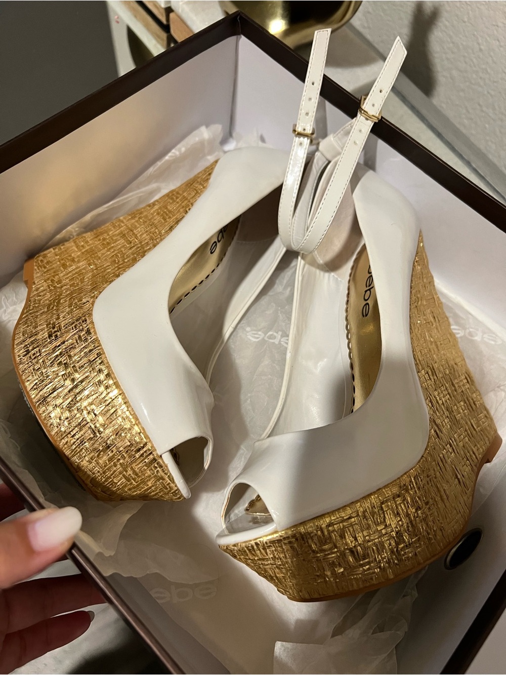 bebe  Jade 
White Peep-Toe Wedge Sandals with Gold Textured Platform
